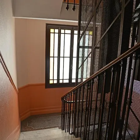 Modern & City, Tramway Apartment *