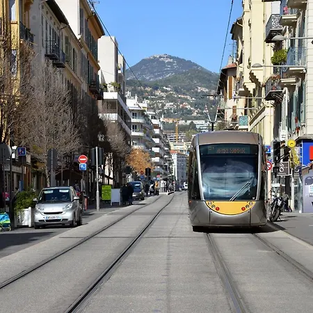 Apartment Modern & City, Tramway